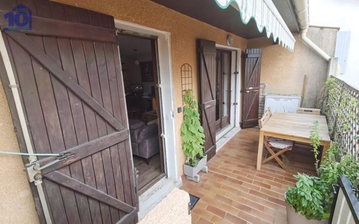 A louer APPARTEMENT T3 65 M2 TERRASSE PLAGE à PIED VALRAS PLAGE