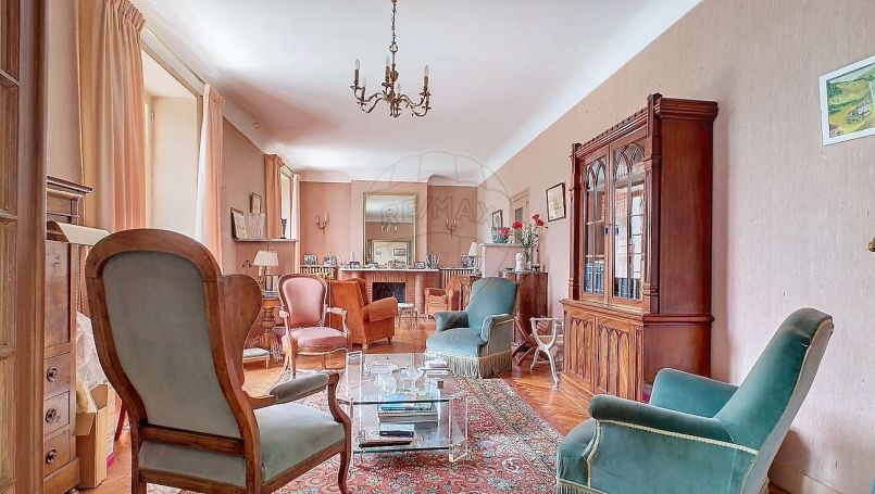 A louer MAISON  DE MAîTRE  LANGON