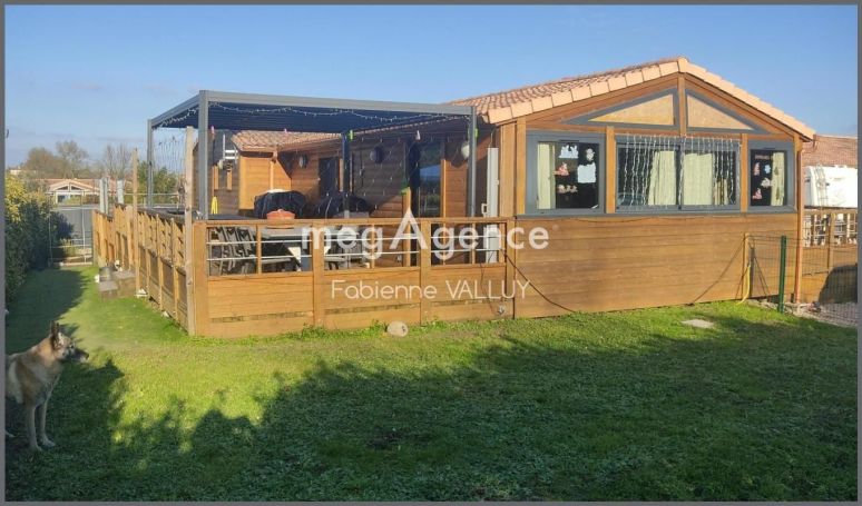 A louer MAISON  BOIS  DEVISE