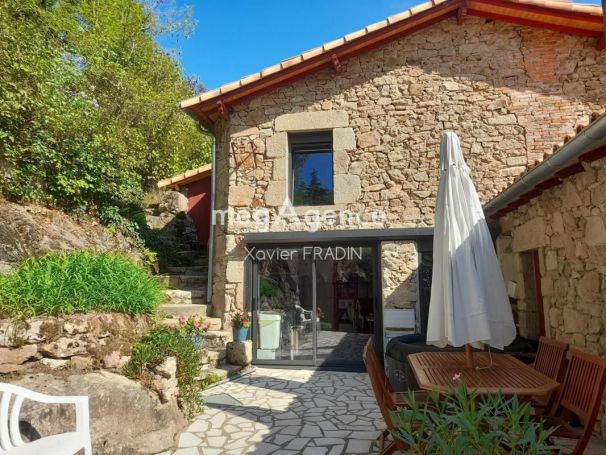 A louer MAISON  DE MAîTRE  LA VERRIE