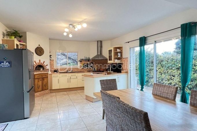A louer MAISON  4 PIECES 110 M2  GIGNAC