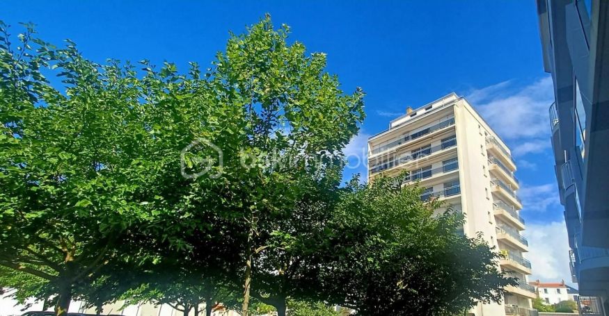 A louer APPARTEMENT T2 53 M2 VUE MER LES SABLES D OLONNE