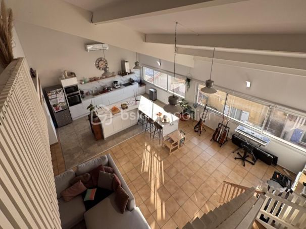 A louer APPARTEMENT DUPLEX T4 132 M2 BORD DE MER FRONTIGNAN