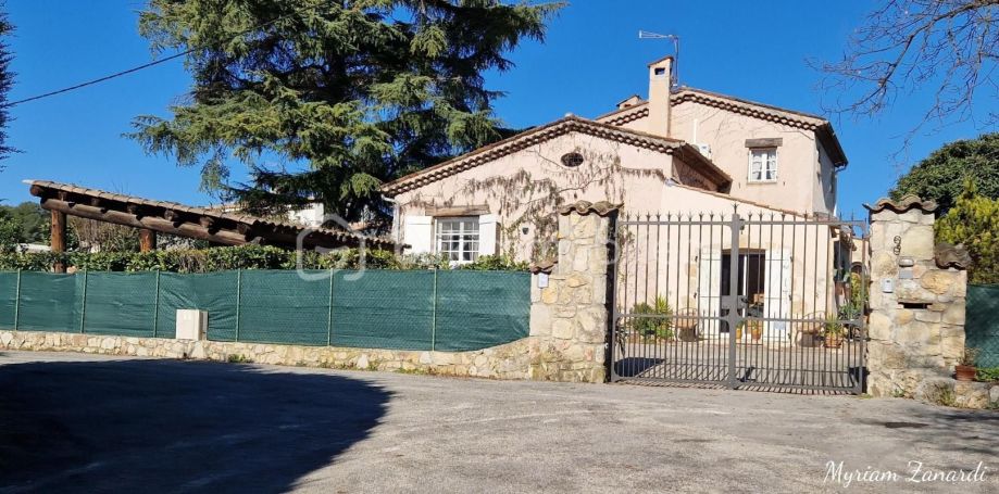 A louer MAISON  7 PIECES 187 M2  MOUANS SARTOUX