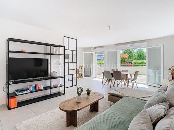 A louer APPARTEMENT T3 72 M2 TERRASSE  FLEURY SUR ORNE
