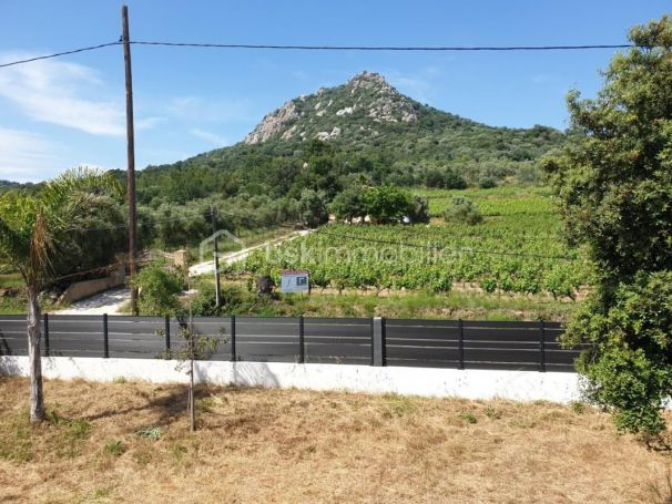 A louer MAISON  5 PIECES 120 M2 BORD DE MER HYERES