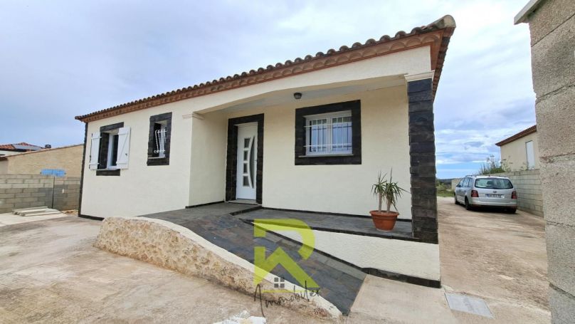A louer MAISON  4 PIECES 134 M2 BORD DE MER BAGES