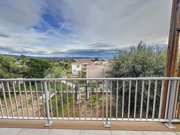 A vendre MAISON  4 PIECES 91 M2 VUE MER LA CIOTAT