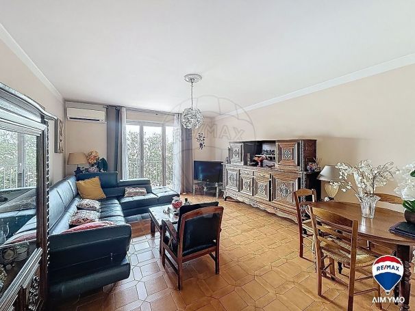 A louer APPARTEMENT T3 77 M2 BORD DE MER AJACCIO