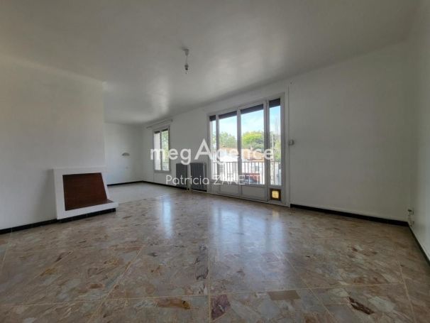 A louer APPARTEMENT T4 75 M2  PERPIGNAN
