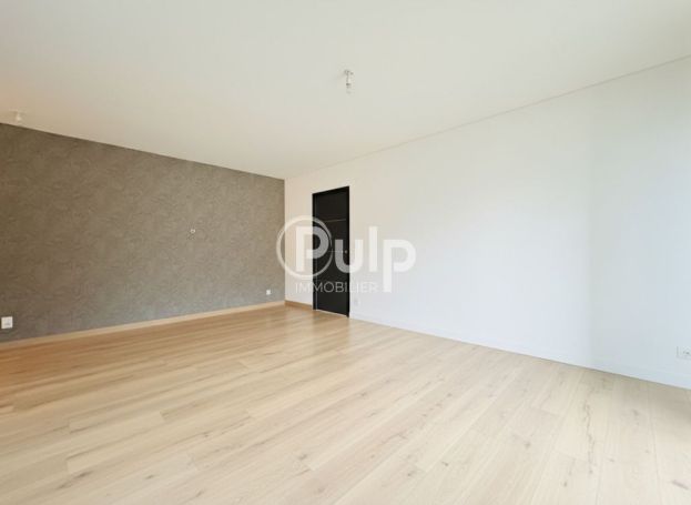 A louer APPARTEMENT T3 71 M2  ARRAS