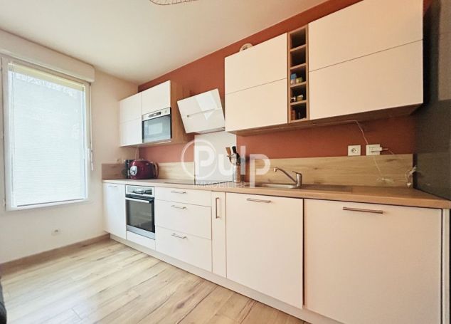 A louer APPARTEMENT T3 71 M2  ARRAS