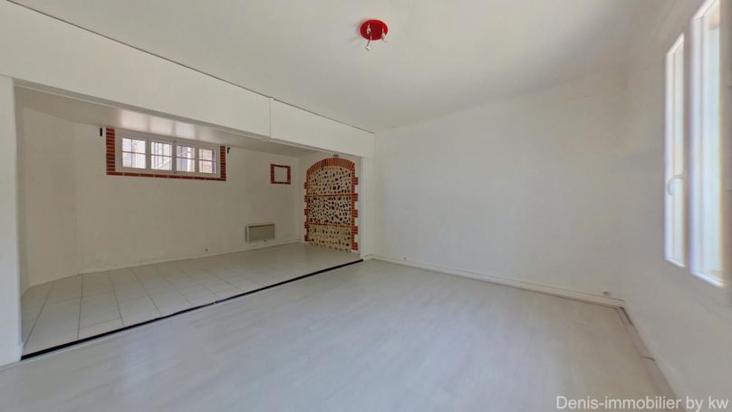 MAISON  DE MAîTRE  CORNEILLA LA RIVIERE