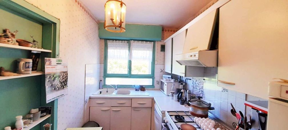 A louer APPARTEMENT T3 77 M2 TERRASSE  AUBAGNE