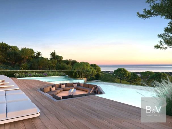 MAISON  6 PIECES 600 M2 BORD DE MER BENAHAVíS
