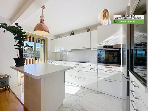 A louer APPARTEMENT T3 64 M2 BORD DE MER CAGNES SUR MER