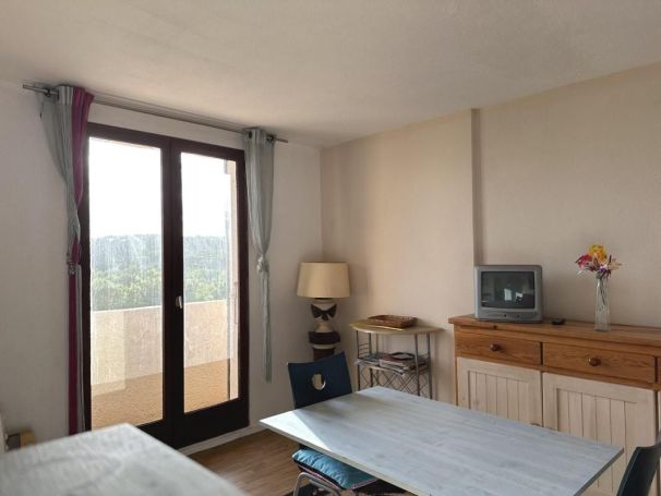 A louer APPARTEMENT T2 27 M2 PLAGE à PIED SAINT PIERRE LA MER