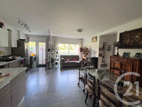 A louer APPARTEMENT T4 95 M2  MONTPELLIER