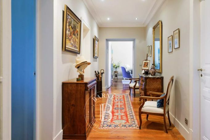 A vendre APPARTEMENT T3 114 M2 VUE MER BIARRITZ