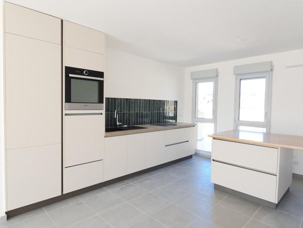 A louer APPARTEMENT NEUF T4 98 M2 TERRASSE  AUBAGNE