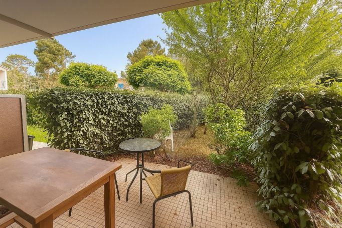 A louer STUDIO  31 M2 TERRASSE PLAGE à PIED ROYAN