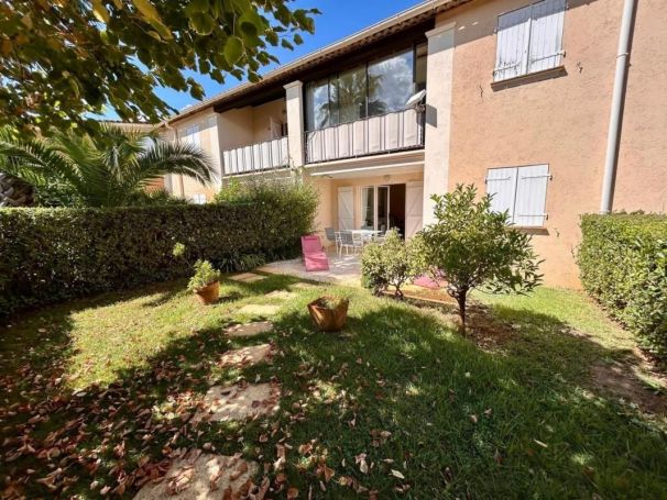 A louer APPARTEMENT T2 36 M2 BORD DE MER COGOLIN