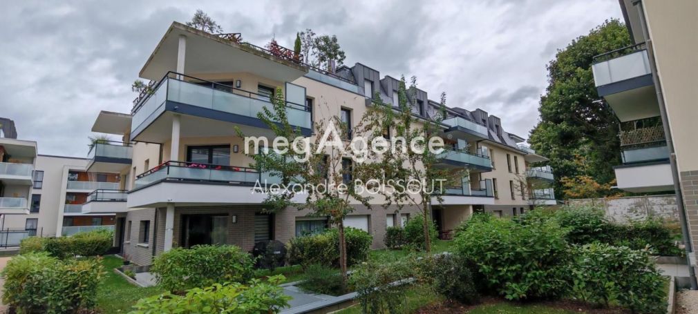 A louer APPARTEMENT T2 44 M2 TERRASSE  LE MESNIL ESNARD