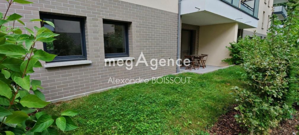 A louer APPARTEMENT T2 44 M2 TERRASSE  LE MESNIL ESNARD