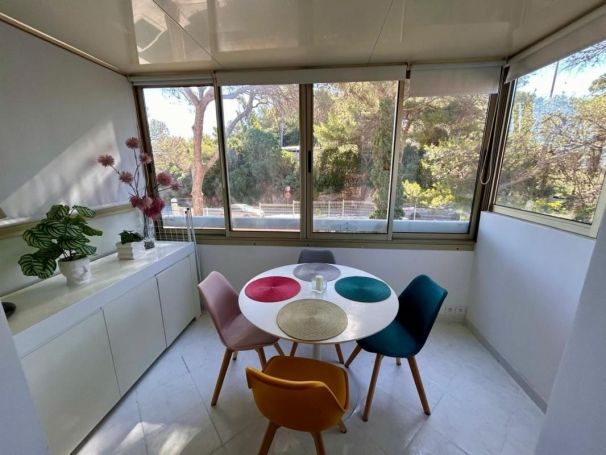 A louer APPARTEMENT T2 33 M2 VUE MER SAINT RAPHAEL