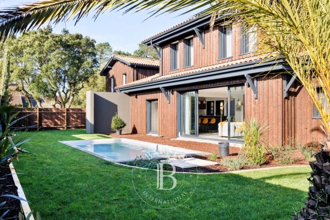A vendre MAISON  CONTEMPORAINE BORD DE MER CAPBRETON