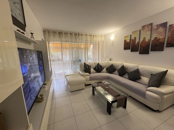 A louer APPARTEMENT T5 88 M2 BORD DE MER FREJUS