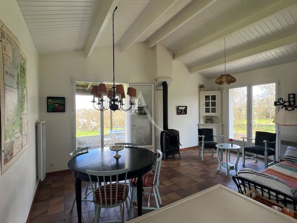 A vendre MAISON  3 PIECES 63 M2 BORD DE MER SAINT HILAIRE LA FORET