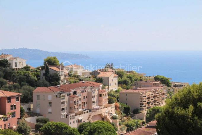 A louer APPARTEMENT DE PRESTIGE T3 72 M2 TERRASSE VUE MER NICE