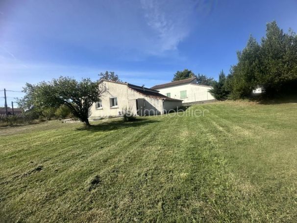 A louer MAISON  4 PIECES 90 M2  ALES