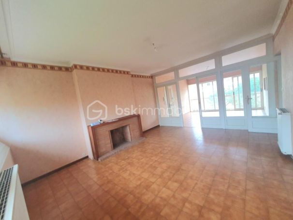 A louer APPARTEMENT T4 95 M2  BEZIERS