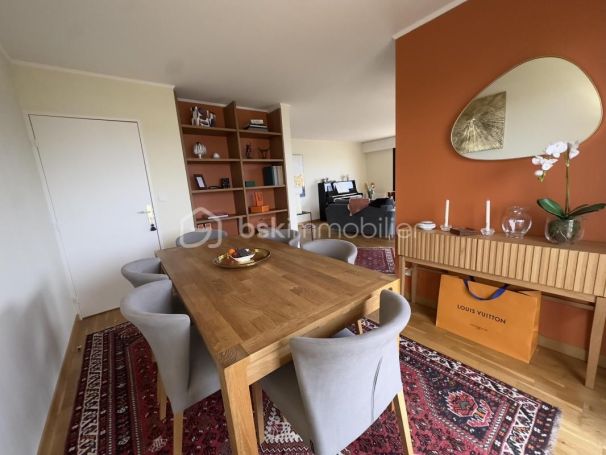 A louer APPARTEMENT T4 86 M2 TERRASSE  BORDEAUX