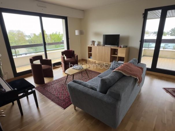 A louer APPARTEMENT T4 86 M2 TERRASSE  BORDEAUX