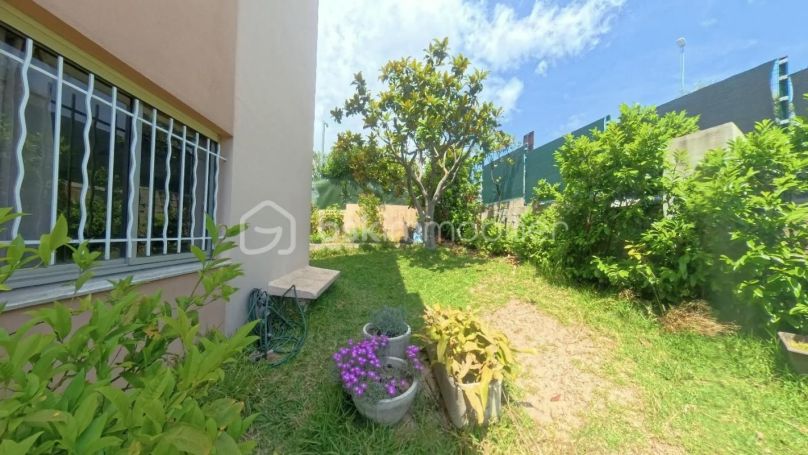 A louer APPARTEMENT T4 85 M2 TERRASSE BORD DE MER SAINT LAURENT DU VAR
