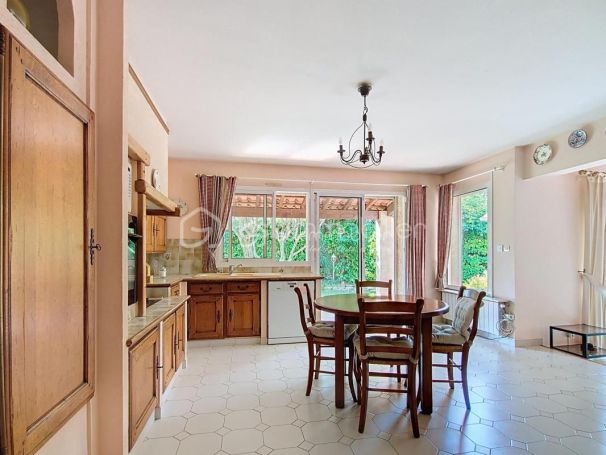 A louer MAISON  D'ARCHITECTE  CASTELNAU LE LEZ