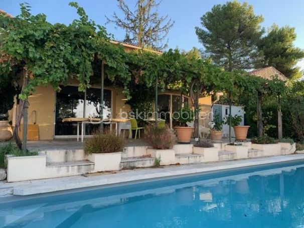 A vendre APPARTEMENT T3 104 M2 TERRASSE  AIX EN PROVENCE