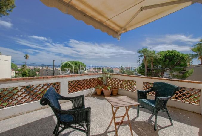 A louer MAISON  D'ARCHITECTE VUE MER CANNES