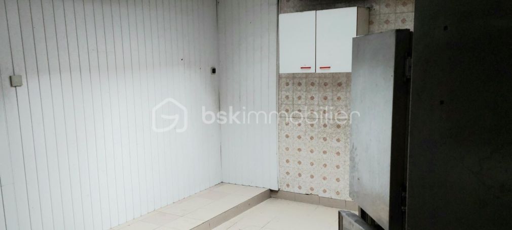 A louer LOFT  3 PIECES 142 M2  SAINT SEBASTIEN SUR LOIRE