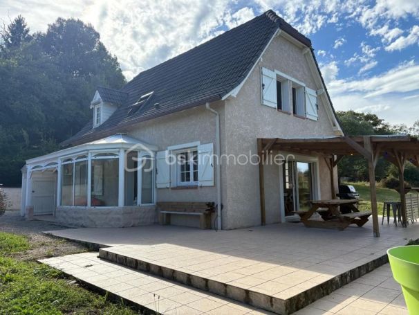 A louer MAISON  5 PIECES 117 M2  MONEIN