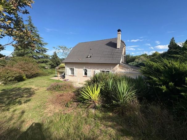 A louer MAISON  5 PIECES 117 M2  MONEIN