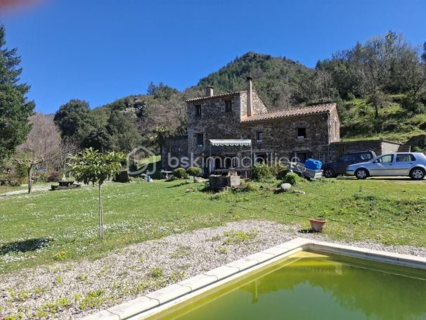 A louer MAISON  DE MAîTRE  AULAS