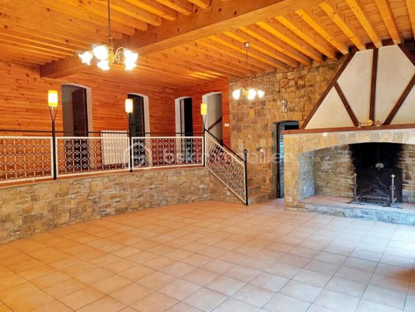 A louer MAISON  5 PIECES 175 M2  LUC SUR AUDE