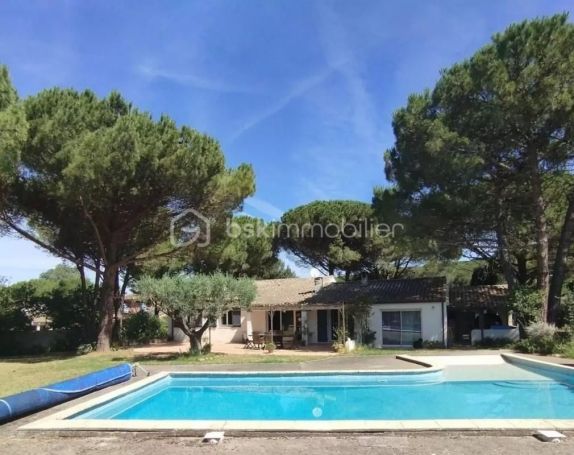 A louer MAISON  6 PIECES 130 M2  PALAJA