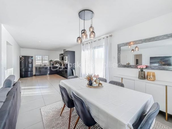 A louer MAISON  CONTEMPORAINE  GIGNAC