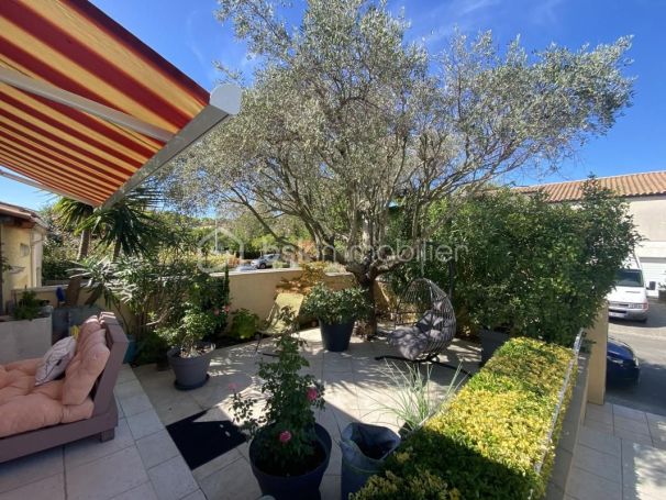 A louer MAISON  5 PIECES 111 M2 BORD DE MER LATTES