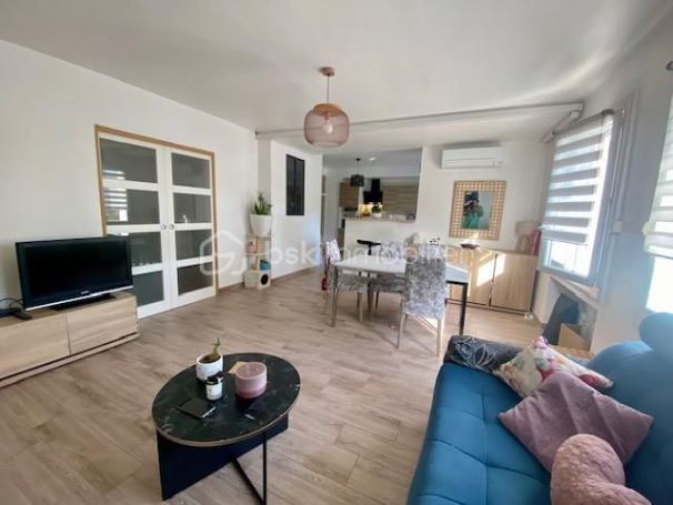 A louer APPARTEMENT T4 84 M2  CASTELNAU LE LEZ